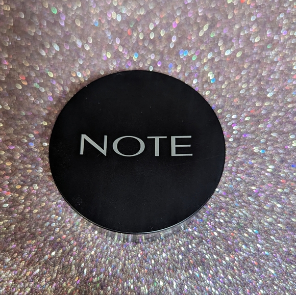 05 Desert Rose Note Luminous Silk Compact Blusher - Picture 6 of 7